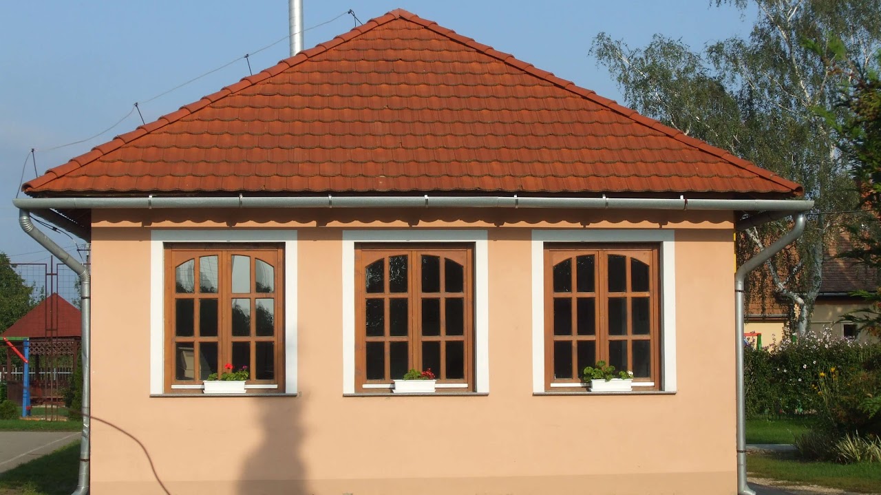 Projekt 5 – Iskolai sportöltöző
